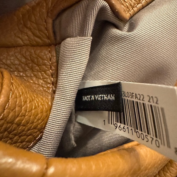 Marc Jacobs Classic Q Lil Ukita - Picture 8 of 9